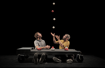 imagen de RUNNERS / HIPPANA MALETA